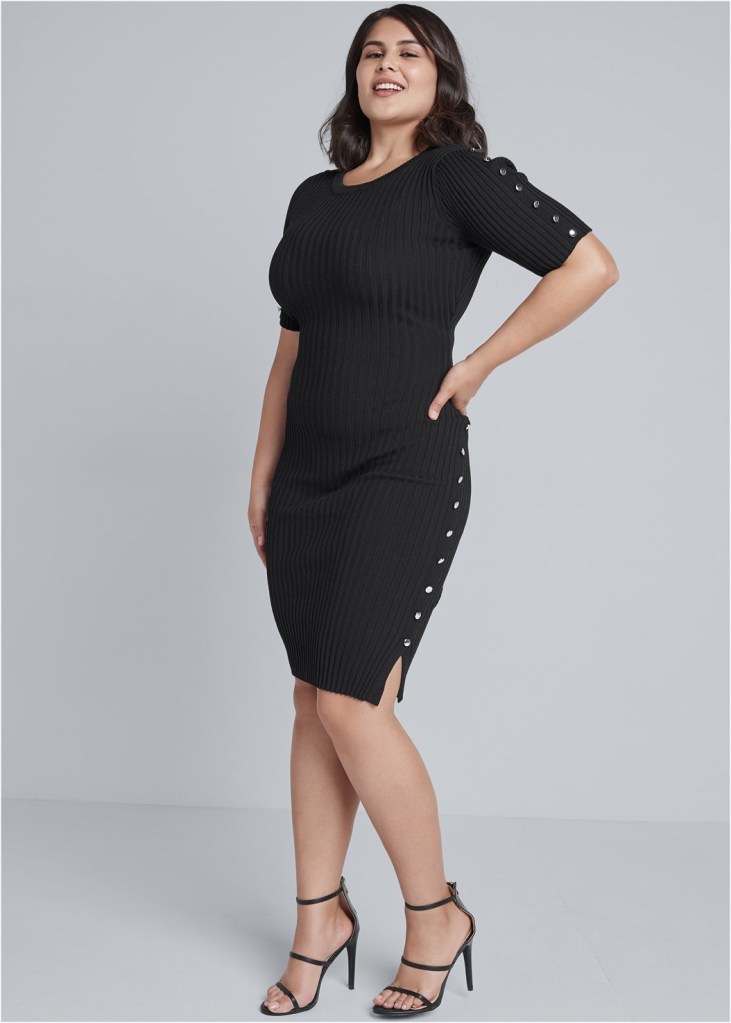 PLUS SIZE BUTTON DETAIL SWEATER DRESS