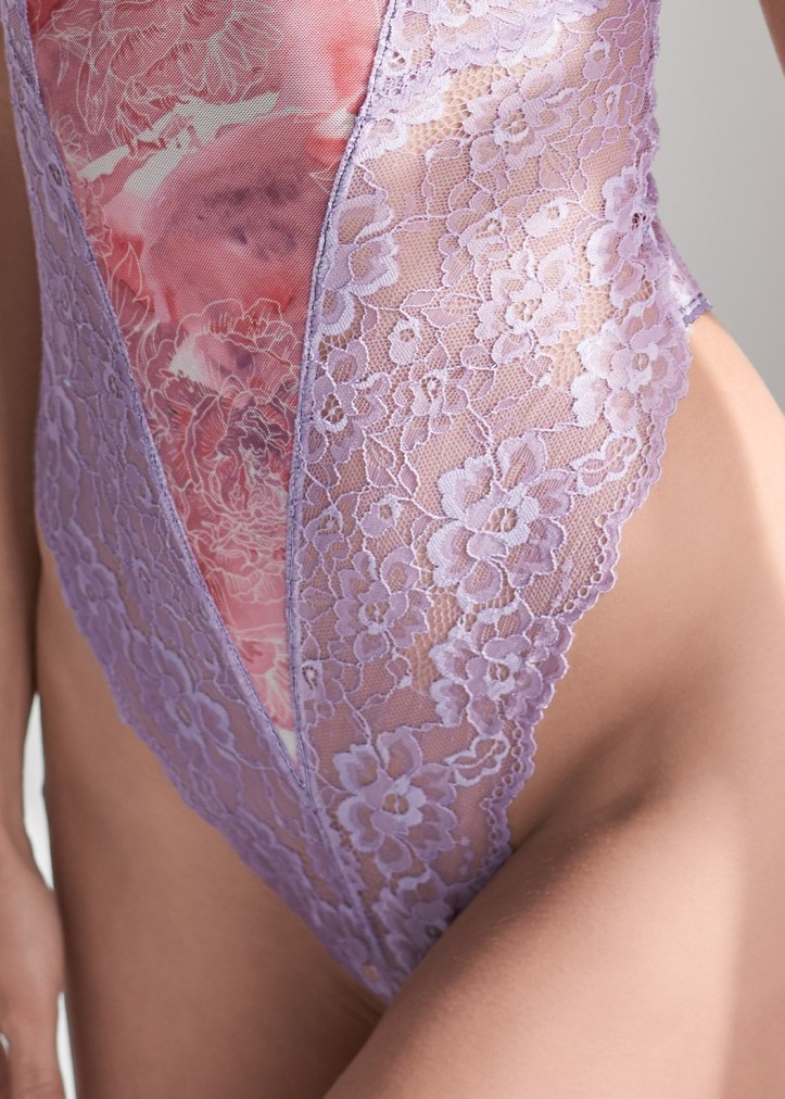 FLORAL AND LACE TEDDY