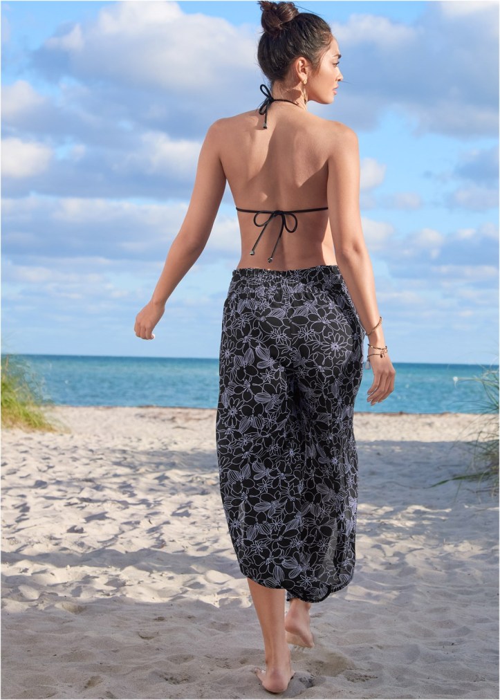 SPLIT LEG SMOCKED PANTS